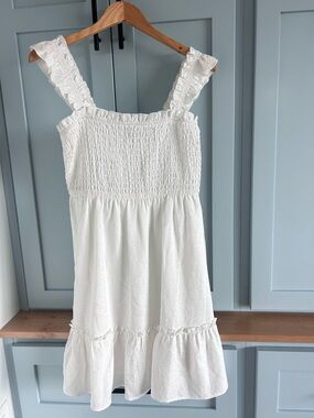 Lily Rose White Smocked Ruffle Strap Sundress medium NWOT